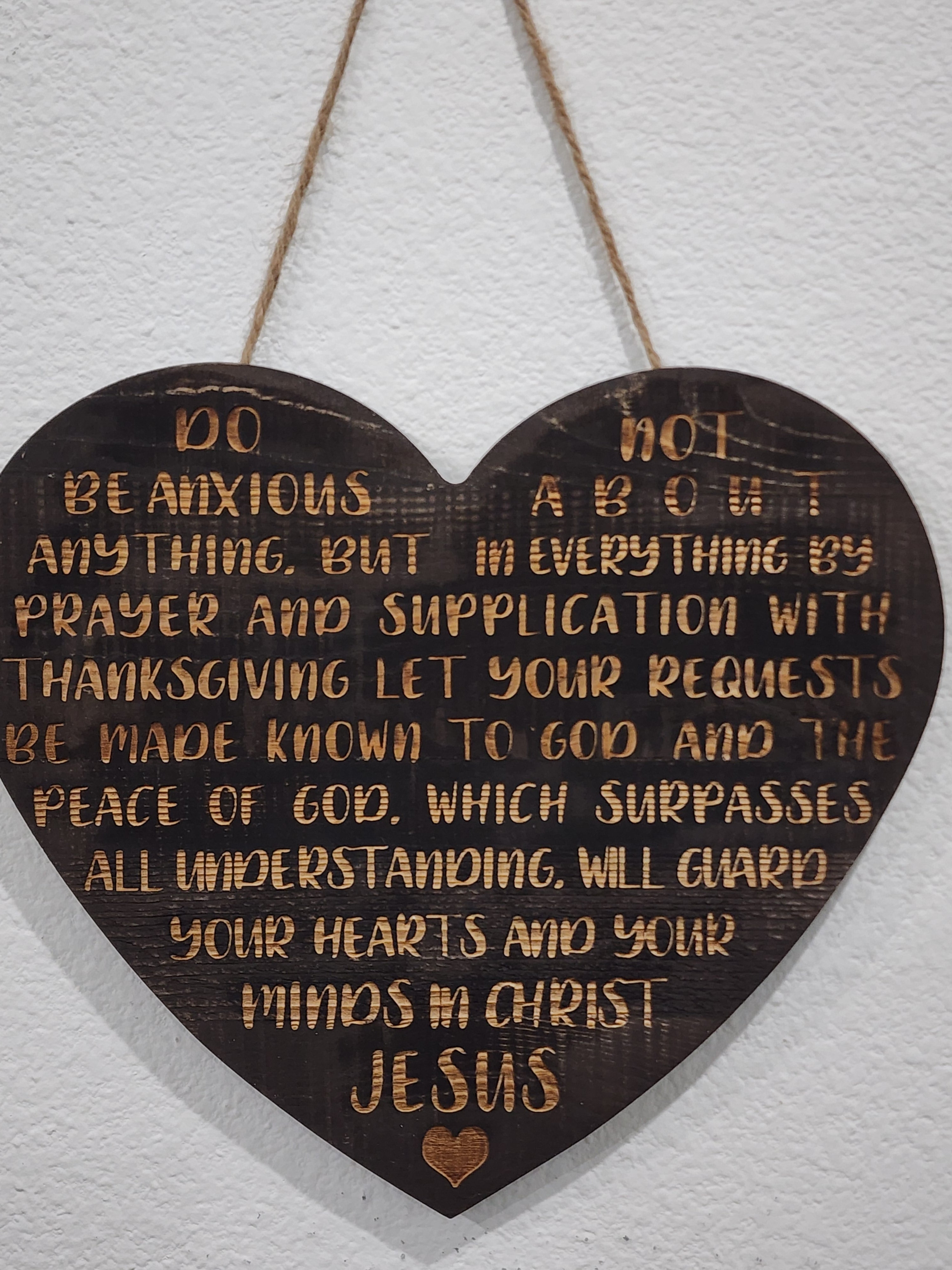 Heart-shaped Wall Decor